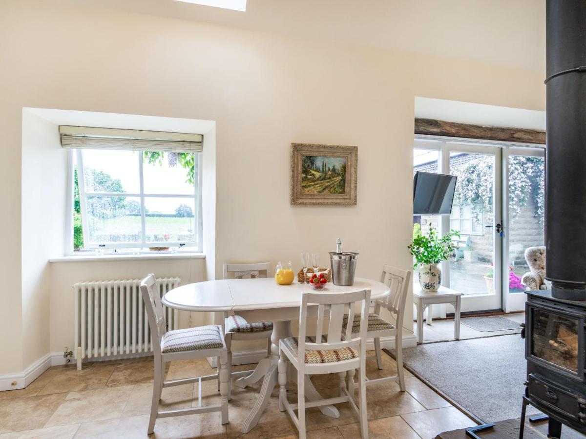 Brook Cottage Stearsby 外观 照片